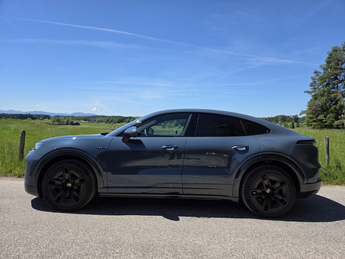 Porsche Cayenne Coupé Electric S : 133 300 €