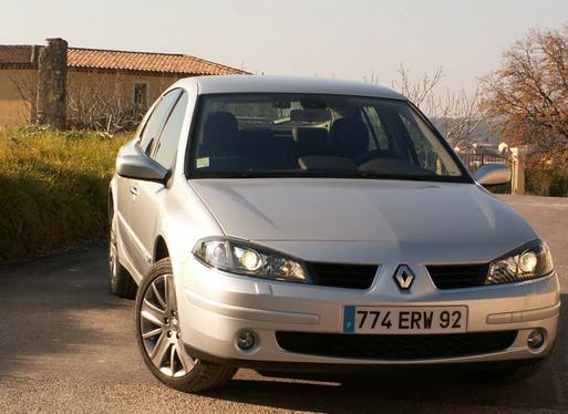 Essai - Renault Laguna GT 2.0 dCi 175 ch : le meilleur 2 litres diesel du monde ?