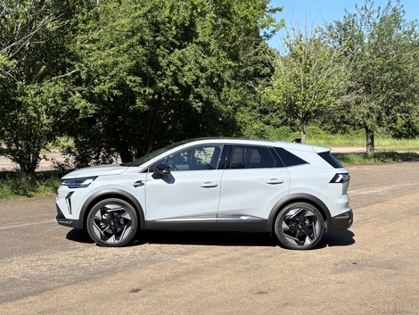 Le Renault Symbioz offre une garantie 2 ans et kilométrage illimité