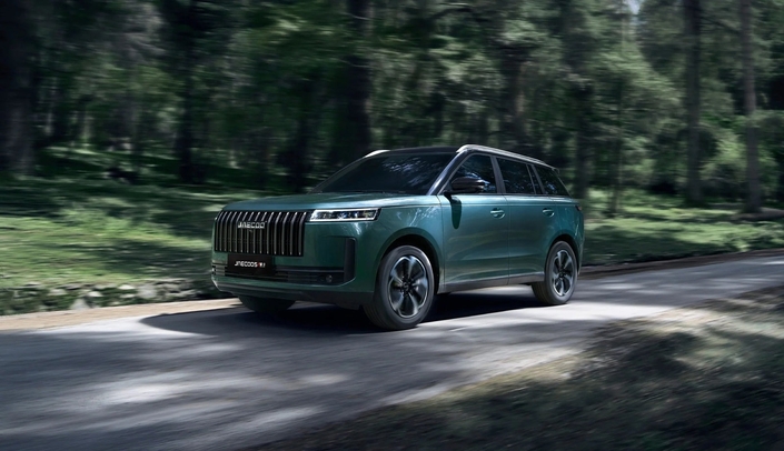 Renault Symbioz vs Jaecoo 5 : pourquoi payer 7 000 € de plus ?