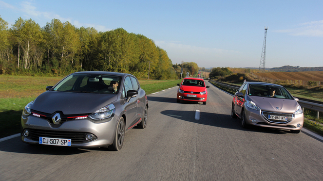 Comparatif vidéo - Peugeot 208, Renault Clio, VW Polo : suprématie en jeu