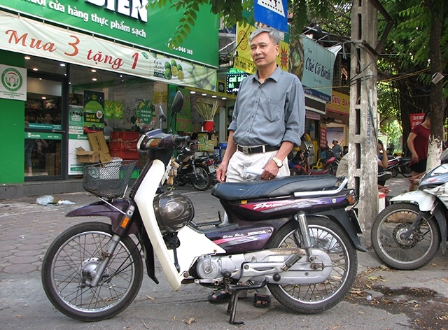 Vietnam, la capitulation : Honda fait plier Hanoï, le moteur à essence tue la ZFE – 80 % de parts de marché, zéro remords !