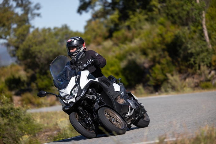 Kymco CV3 575 (2026) : un trois-roues peu raisonnable !