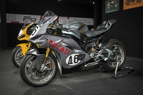 La Panigale V4 S 100 (inspirée de la 750 Desmo Imola 1972)