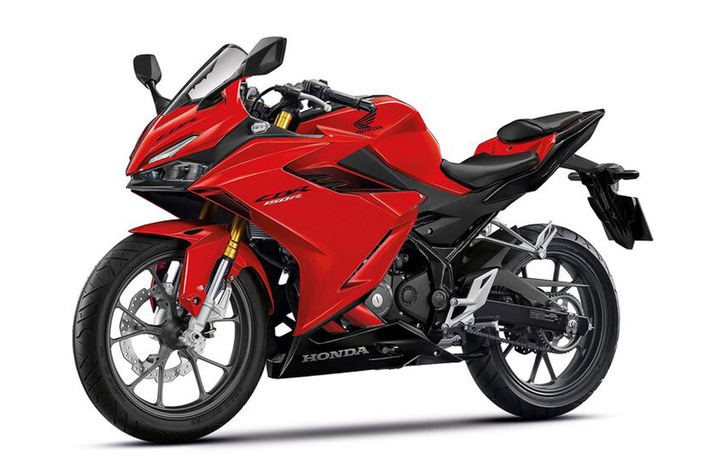La nouvelle Honda CBR 150 R : la future CBR 125 R ?