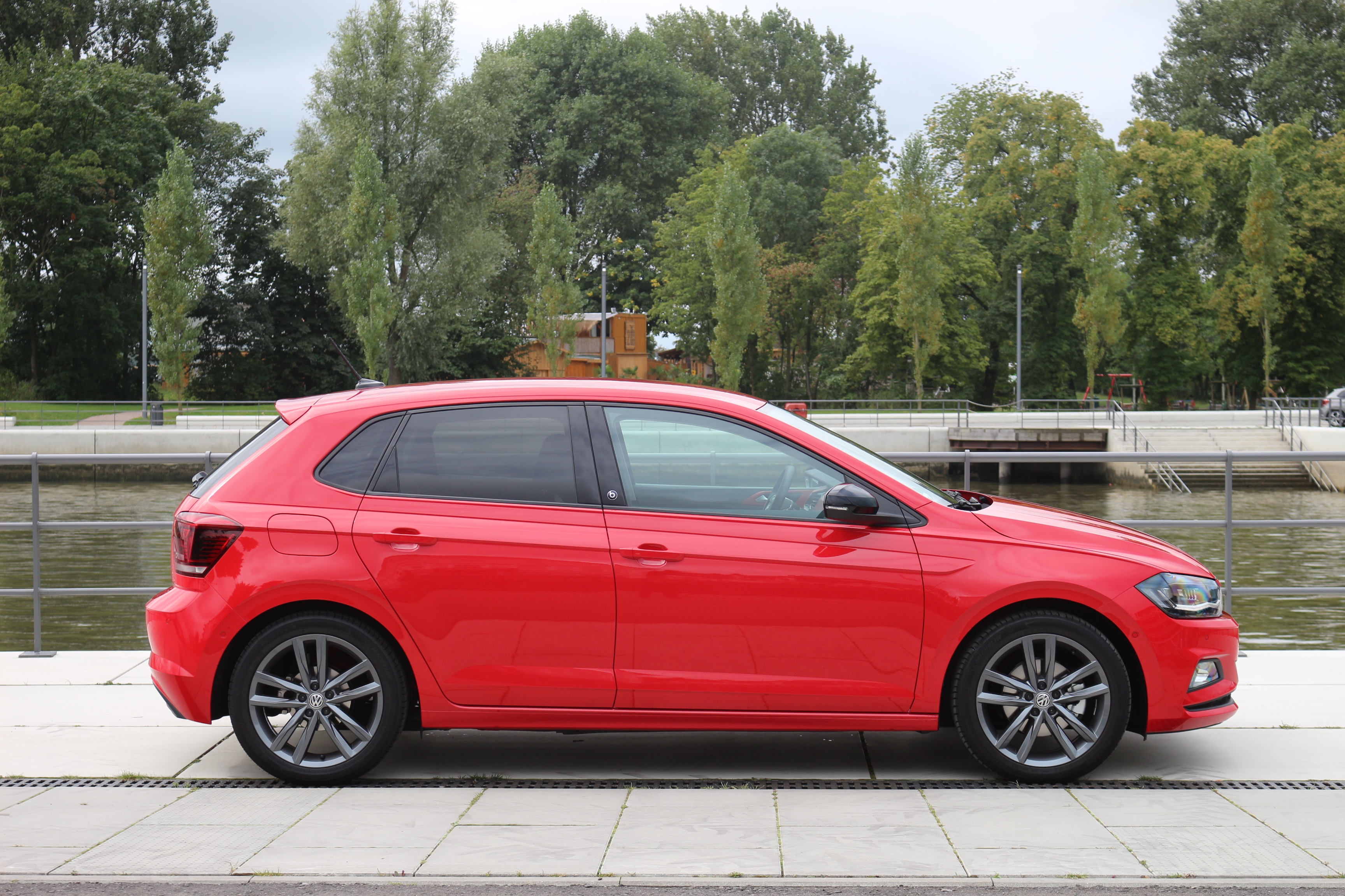 Volkswagen polo 6 поколения