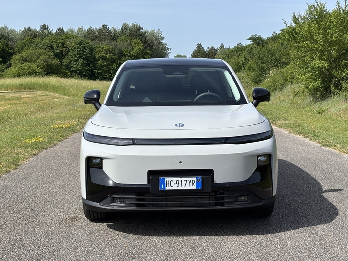 Leapmotor B10 New e-Hybrid : le SUV électrique qui cache un moteur thermique pour 29 900 €