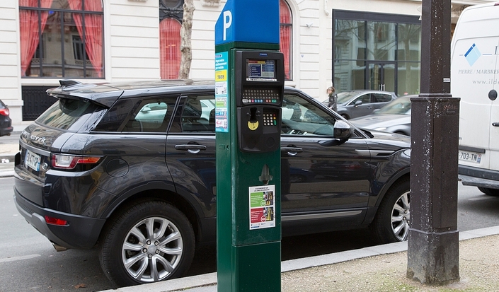 Jusqu'à 18€ l'heure de stationnement dans Paris pour les vicules lourds, une véritable horreur!