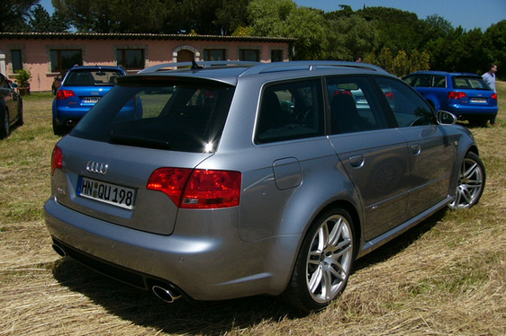 Essai - Audi RS4 cabriolet et Avant, le diable prend plusieurs formes