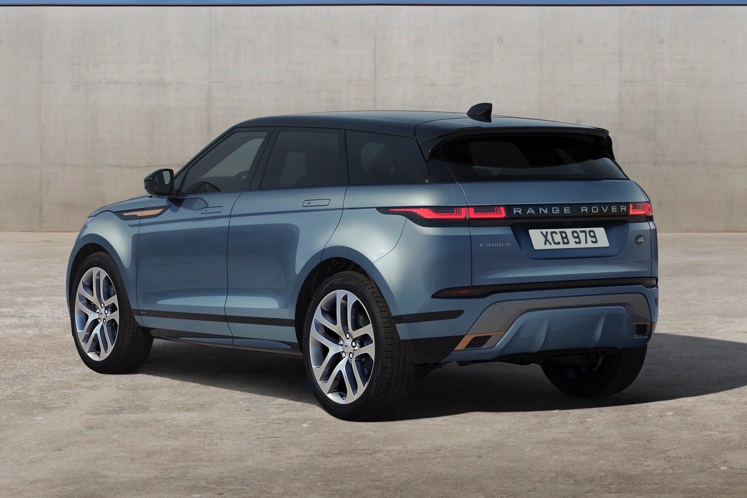 Presentation Video Nouveau Range Rover Evoque Baby Velar Avec Prix