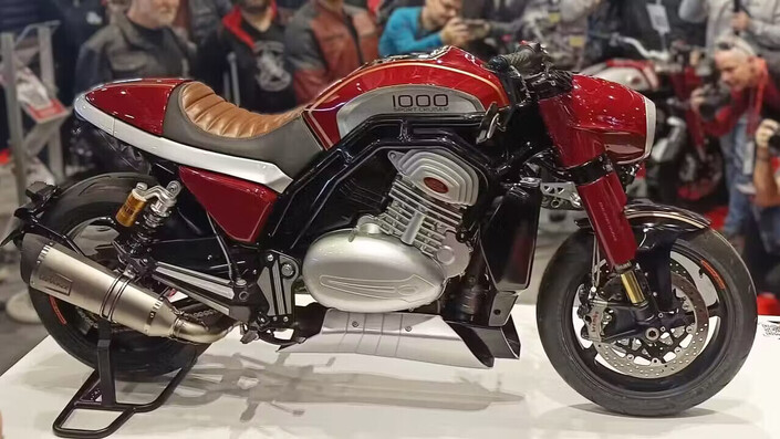 Jawa, place au haut de gamme : 999 cc, 113 ch, Öhlins, Brembo – La marque tchèque renaît (et coûte 62 000 €)