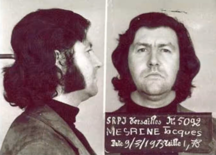 Jacques Mesrine (ici en 1973) a marqué l'histoire du grand banditisme par son imprévisibilité et ses actions criminelles volontairement retentissantes - Crédit Wikipedia Commons