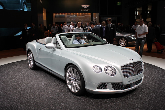 En direct de Francfort 2011 - video : Bentley Continental GTC