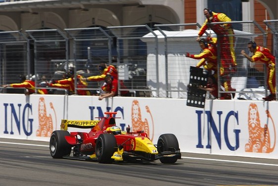 GP2 Turquie Course 2 : Di Grassi logiquement, Petrov nouveau leader