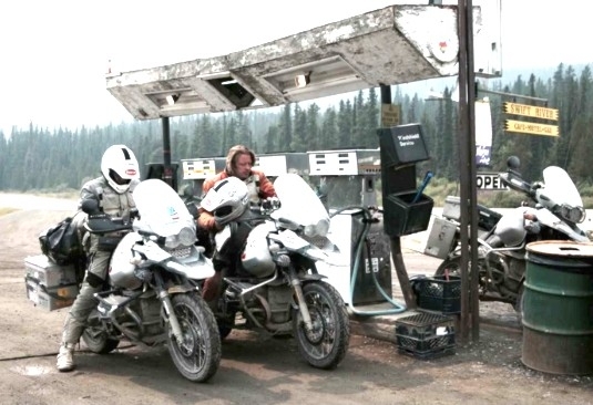 La pire erreur marketing de l'histoire de la moto ? KTM a dit non… BMW a créé la légende GS