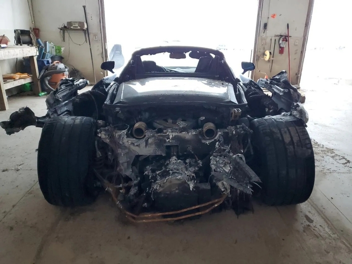 Même dans cet état, cette McLaren en série limitée fait encore rêver