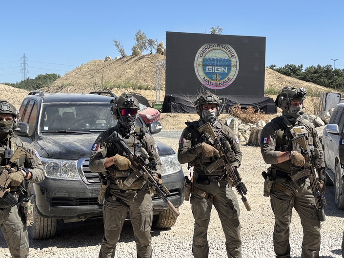Ici la division FPS du GIGN, dédiée à la protection des personnalités françaises à l'étranger.