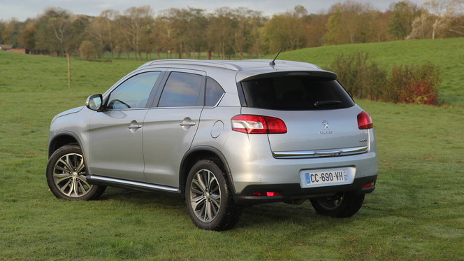 Essai vidéo - Peugeot 4008 : péché d'orgueil