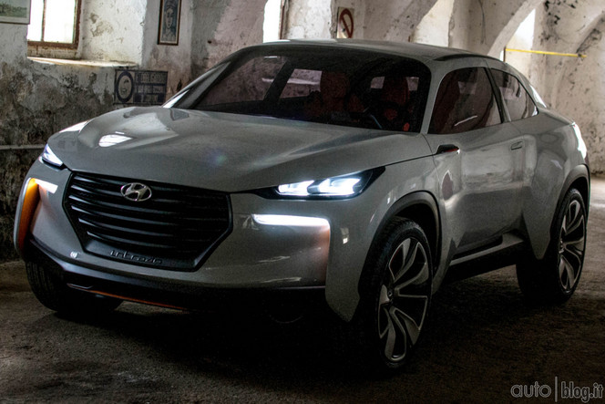 Genève 2014 : le concept Hyundai Intrado se montre