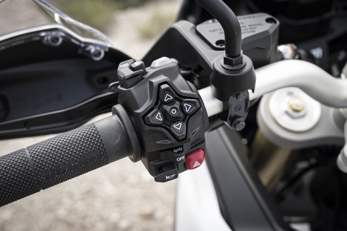 À 17 490 €, la nouvelle Ducati DesertX n’est-elle pas surcotée ?