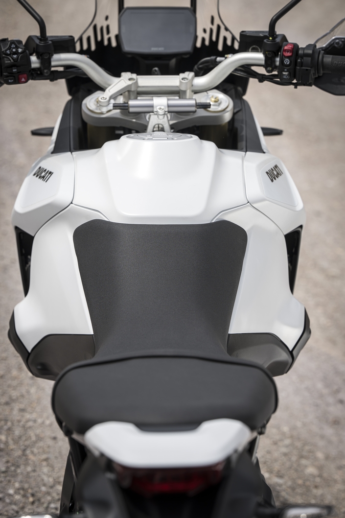 À 17 490 €, la nouvelle Ducati DesertX n’est-elle pas surcotée ?