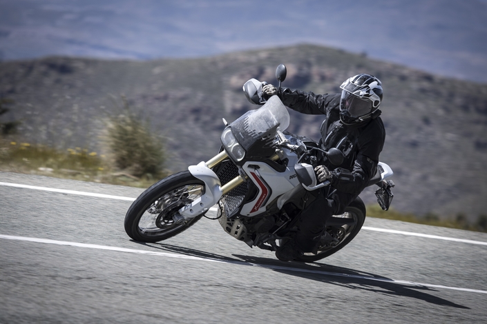 À 17 490 €, la nouvelle Ducati DesertX n’est-elle pas surcotée ?