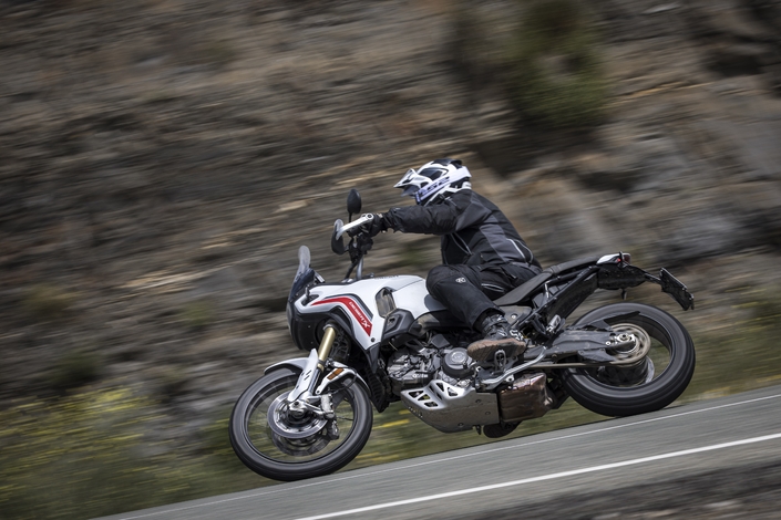 À 17 490 €, la nouvelle Ducati DesertX n’est-elle pas surcotée ?