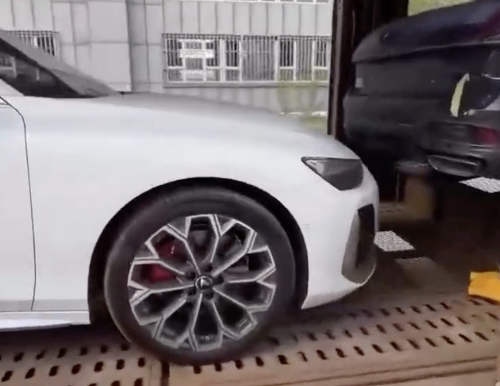 Voici pourquoi ces Audi et BMW se font passer pour des voitures chinoises