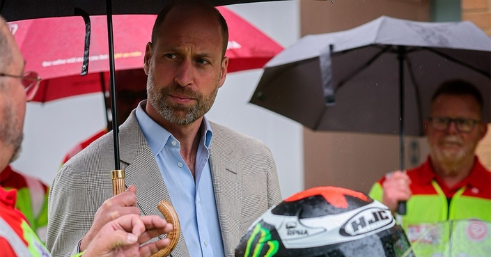 Le prince William continue de rouler à moto en secret : un futur roi qui refuse d'abandonner sa Ducati