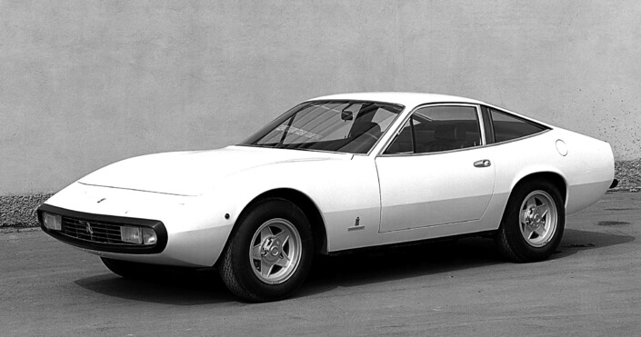 Pesante et peu inspirée, la Ferrari 365 GTC/4 coûtait pourtant plus cher en 1971 que la sublime Daytona !