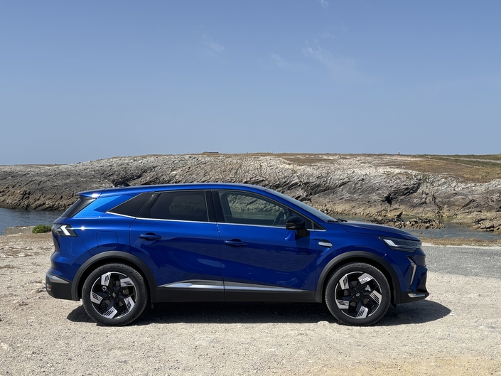 Vendu moins de 30 000 € et fonctionnant au GPL, le Renault Symbioz est-il une vraie bonne affaire !