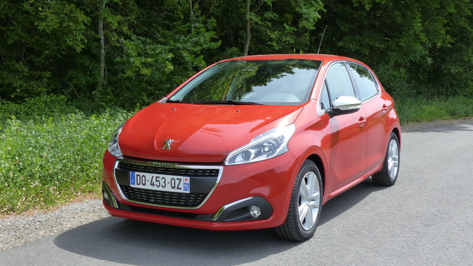 Essai vidéo - Peugeot 208 : sacré numéro 2