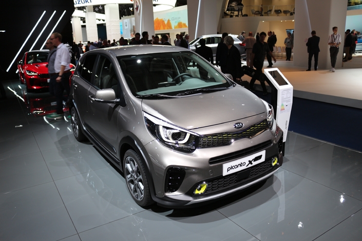 Kia Picanto X-Line : style SUV - vidéo en direct du salon de Francfort