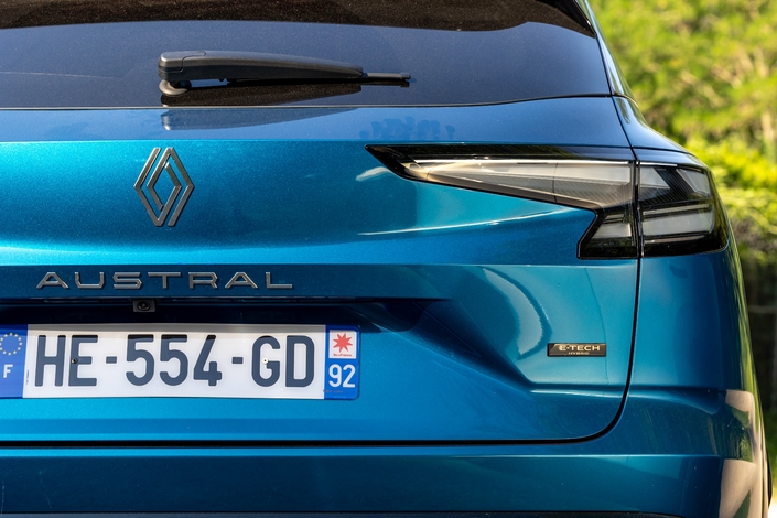 L’Austral est l’un des SUV compacts les plus vendus en France. Une reconnaissance qui lui assure une revente assez facile en occasion.