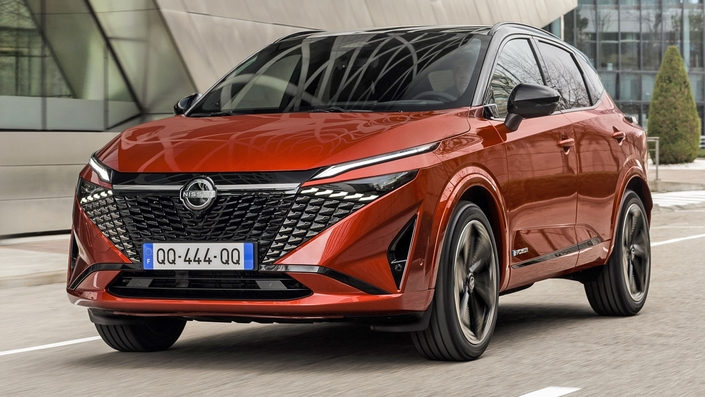 Un SUV compact qui se montre confortable, sobre et bien équipé, c’est ce que nous proposons avec le guide d’achat du Nissan Qashqai restylé.