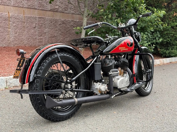 Une Harley-Davidson de 1931 ayant appartenu à Steve McQueen s’arrache à 75 000 $… sans même démarrer !
