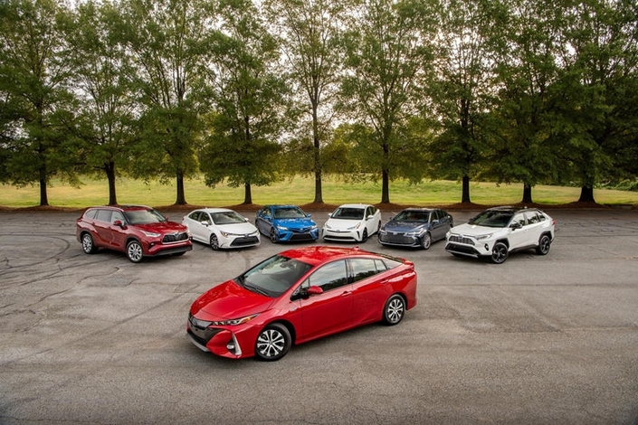 Le géant Toyota célèbre 15 millions d'hybrides vendues