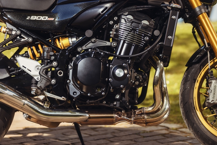 Kawasaki Z900 RS et Z900 RS SE 2026 : vintage tout simplement