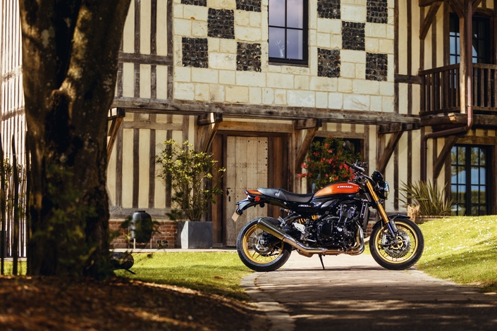Kawasaki Z900 RS et Z900 RS SE 2026 : vintage tout simplement