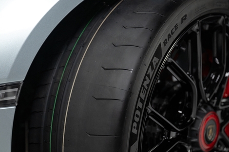 La nouvelle Lamborghini Revuelto promet d’être meilleure sur tous les plans, une SV comme Super Vénère ?