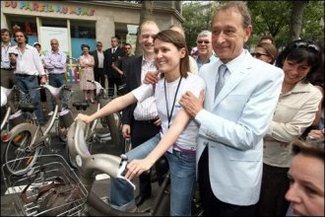 Elections municipales 2008 de Paris : Bertrand Delanoë propose Auto Vélib', service de location de voitures propres !