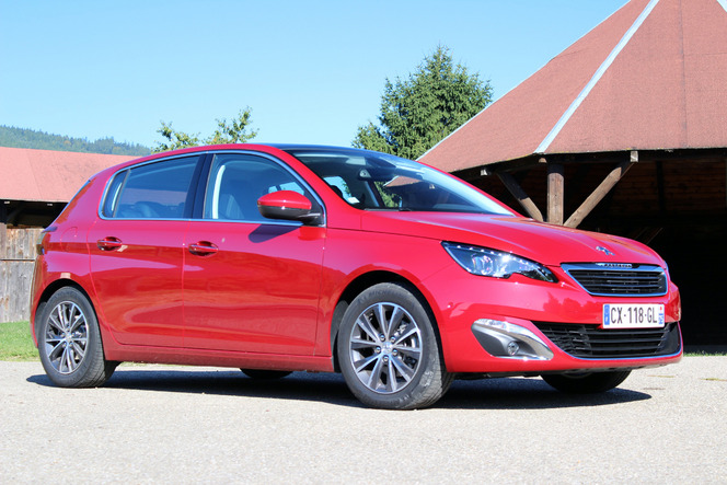 Voiture de l'année 2014 : la Peugeot 308 remporte la victoire