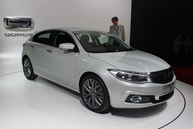 Vidéo en direct de Genève 2014 - Qoros 3 compacte : pour nous peut-être