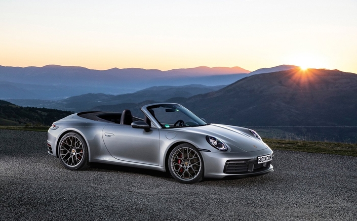 La Porsche 911 type 992 imaginée en cabriolet