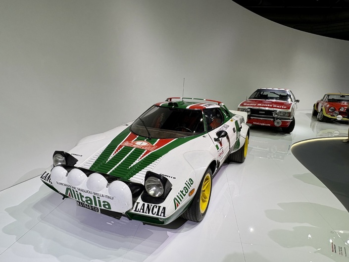 Un fabuleux plateau constitué par les plus grandes stars du rallye.