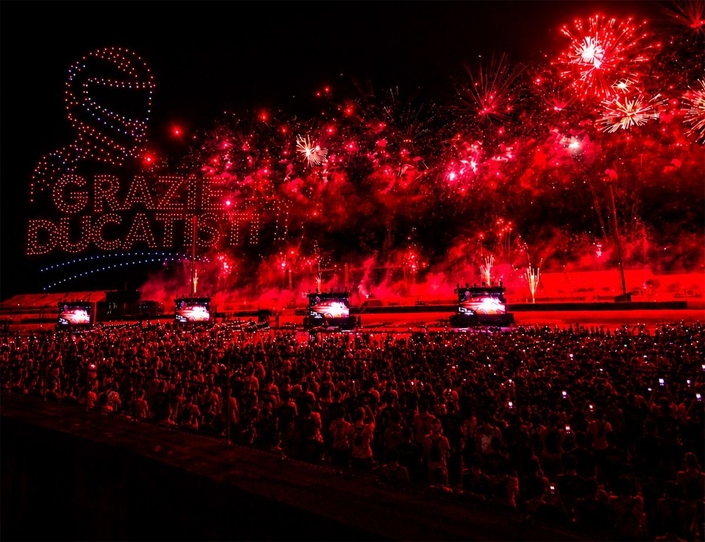 Record historique à la World Ducati Week 2026 : 118 036 fans à Misano !