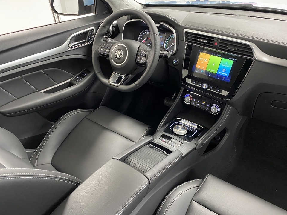 Mg Zs Ev Grise