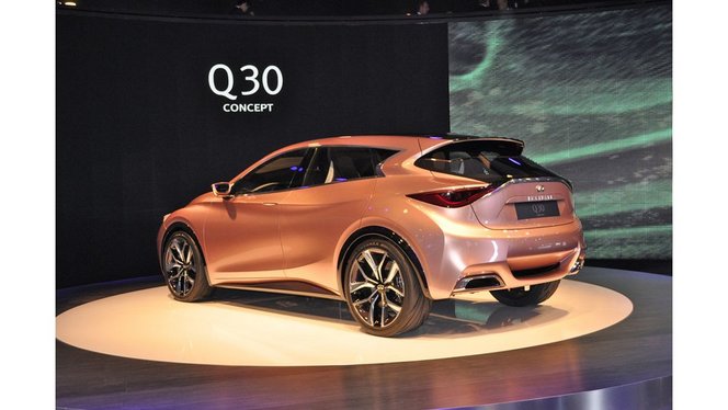 Mercedes va concevoir et développer l'Infiniti Q30