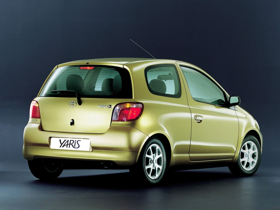 Toyota yaris xp10