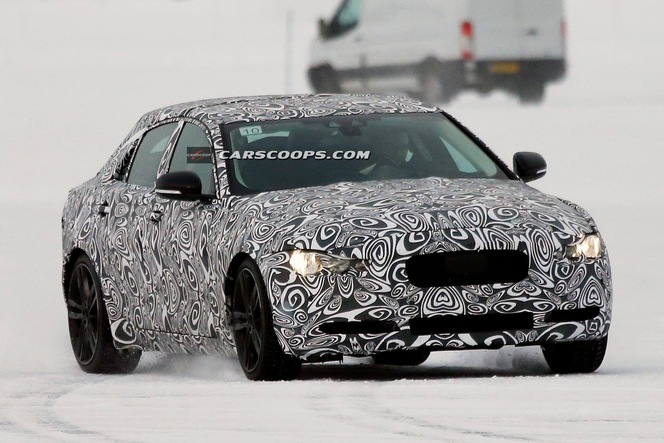 Surprise : la future Jaguar XE se montre